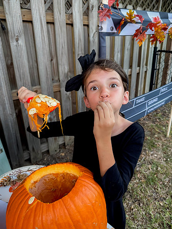 Wellington_PumpkinCarving_2025-37