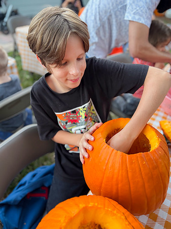 Wellington_PumpkinCarving_2025-39