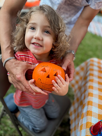 Wellington_PumpkinCarving_2025-44
