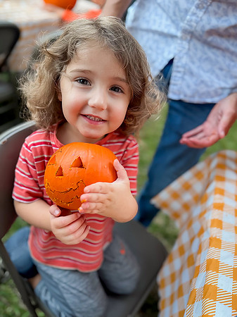 Wellington_PumpkinCarving_2025-45