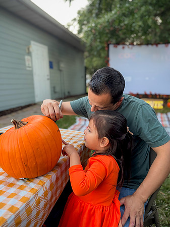 Wellington_PumpkinCarving_2025-46