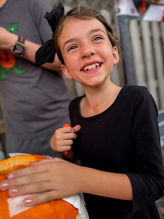 Wellington_PumpkinCarving_2025-62