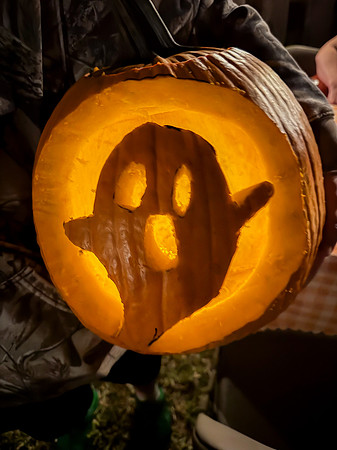 Wellington_PumpkinCarving_2025-77