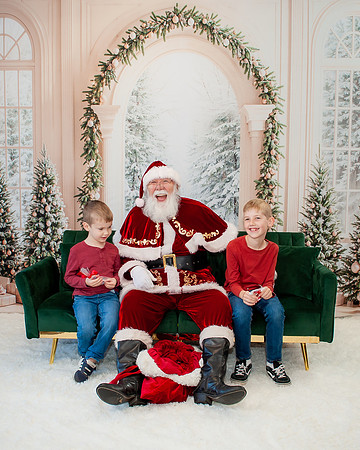 Wellington_Santa_Dec2024-13